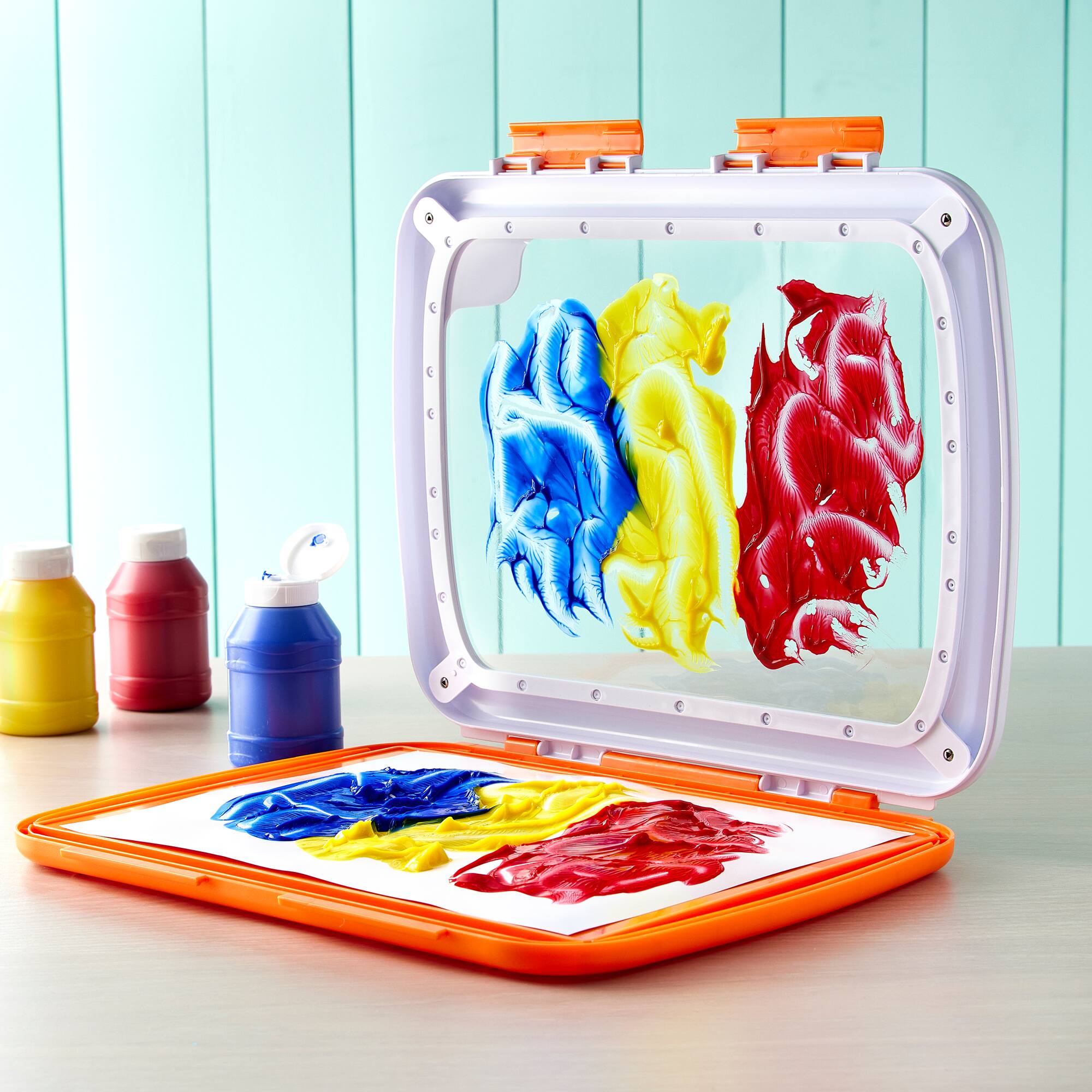 Crayola® Easy-Clean Fingerpaint Set